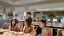  	Lunch at Taal Vista Hotel Tagaytay